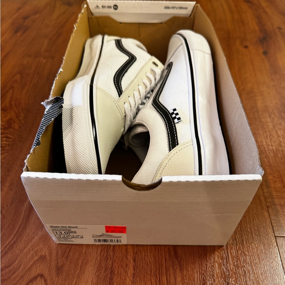 Vans Old Skool Men’s White Shoes